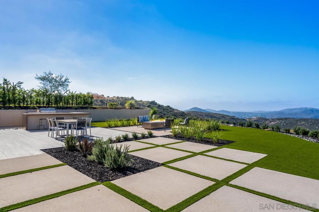 Rancho Santa Fe - Residential