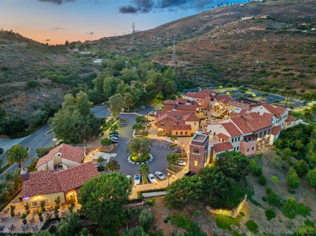 Rancho Santa Fe - Residential
