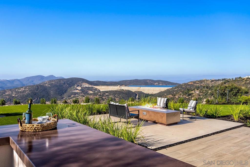 Rancho Santa Fe - Residential