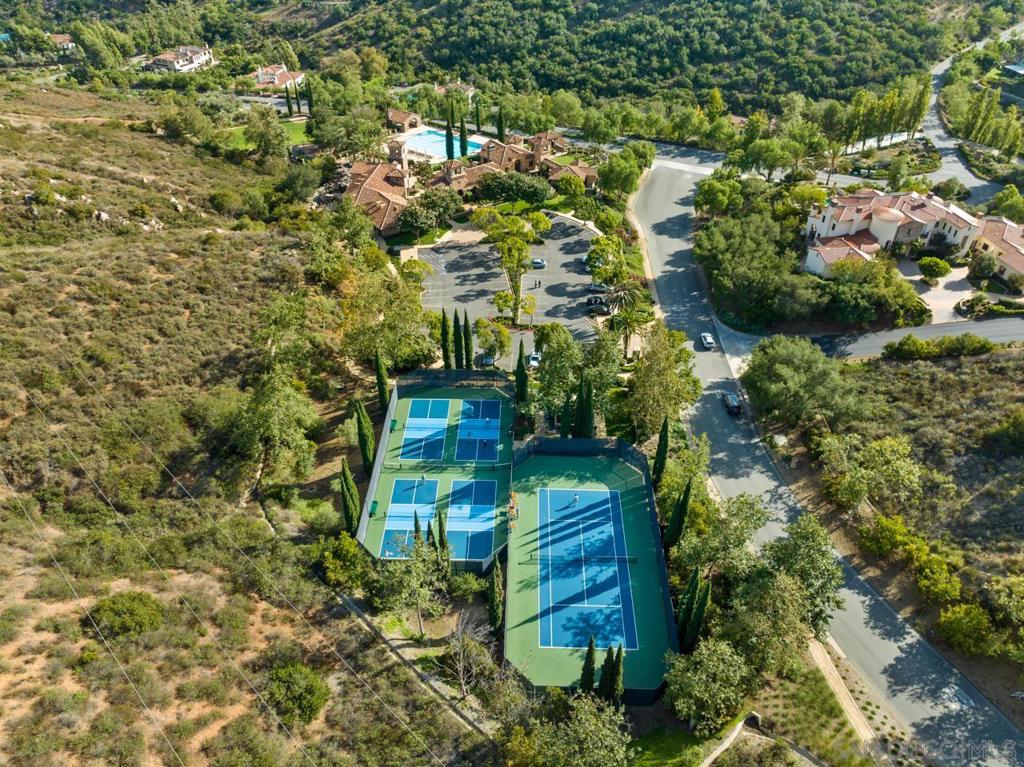 Rancho Santa Fe - Residential