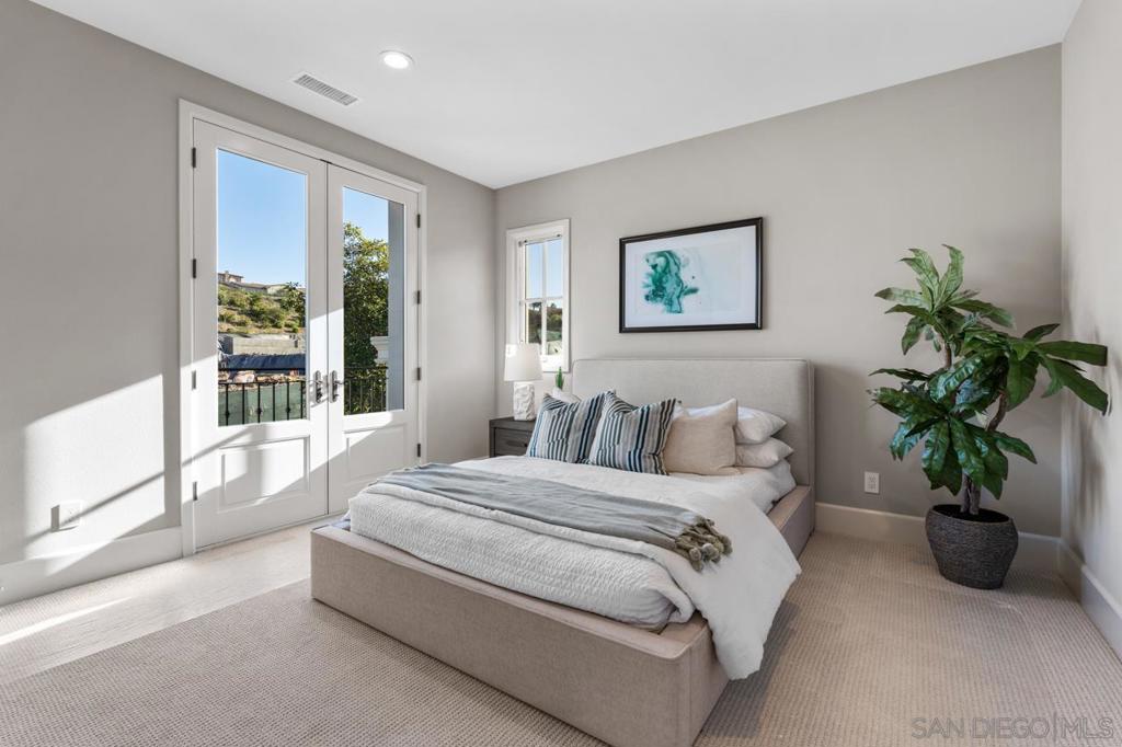 Rancho Santa Fe - Residential