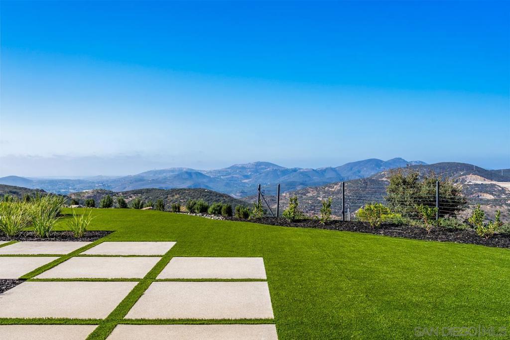 Rancho Santa Fe - Residential