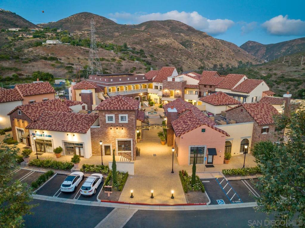 Rancho Santa Fe - Residential