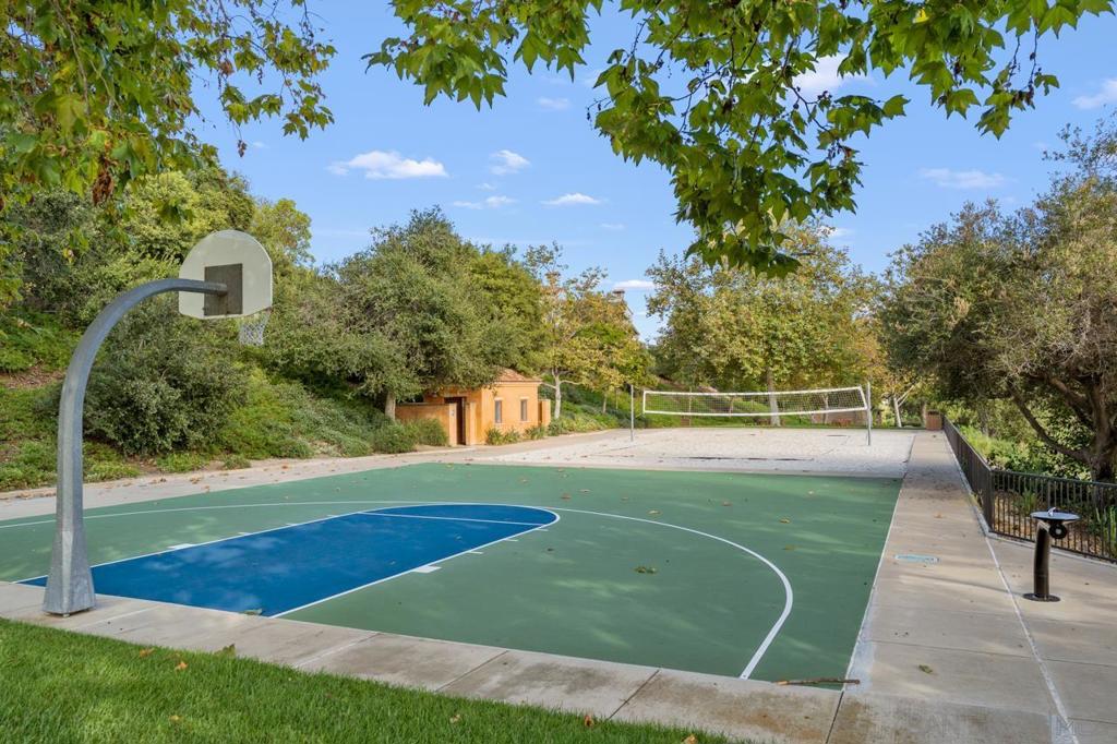 Rancho Santa Fe - Residential