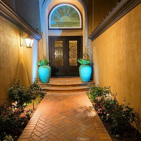 Photo of 2225 BOWMAN AVE, Tustin, CA 92782 (MLS # PW26097450)