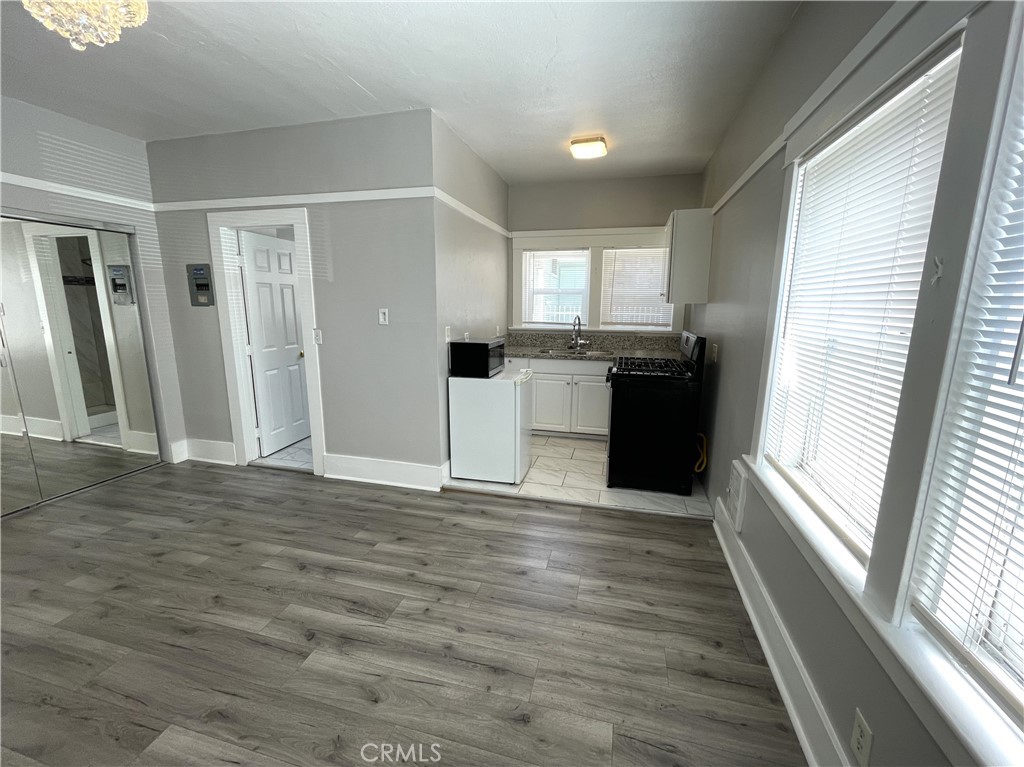 Downtown (DT) - Residential Lease