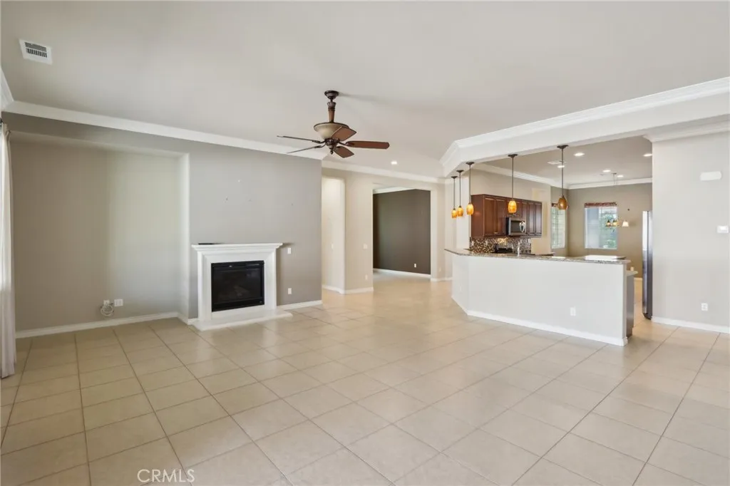 Hemet, California 92545, United States, 2 Bedrooms Bedrooms, ,3 BathroomsBathrooms,Residential,Active,105980