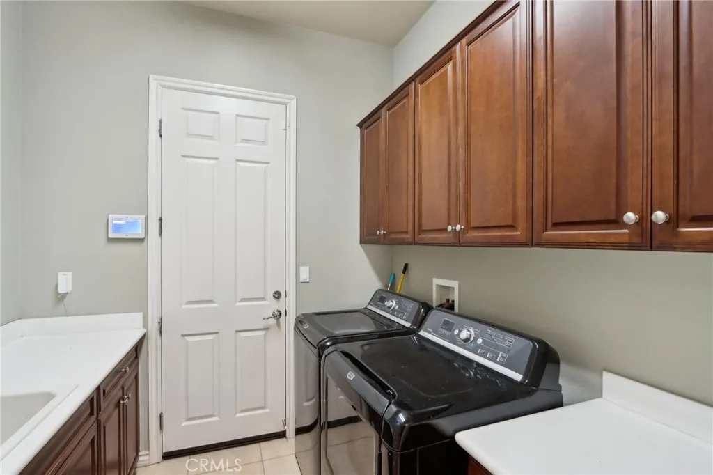 Hemet, California 92545, United States, 2 Bedrooms Bedrooms, ,3 BathroomsBathrooms,Residential,Active,105980