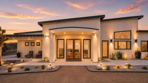 Photo of 7664 Shafter Avenue, Yucca Valley, CA 92284 (MLS # 219148778DA)