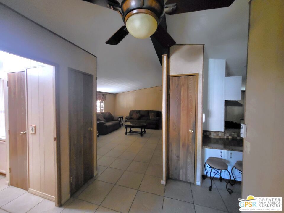 Desert Crest Country Club - Manufactured In Park