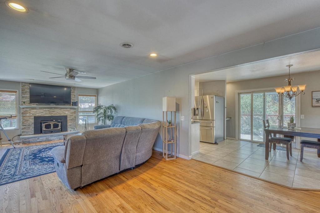 665 Paradise Road B