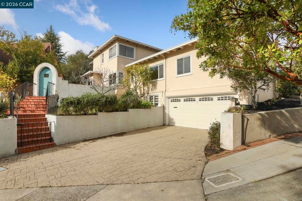 Photo of 204 El Camino Real Real, Berkeley, CA 94705 (MLS # 41121086)