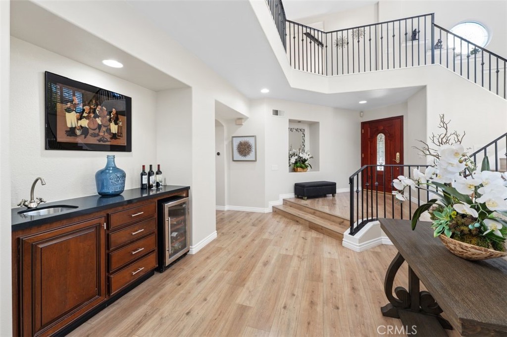 6 Beaconsfield