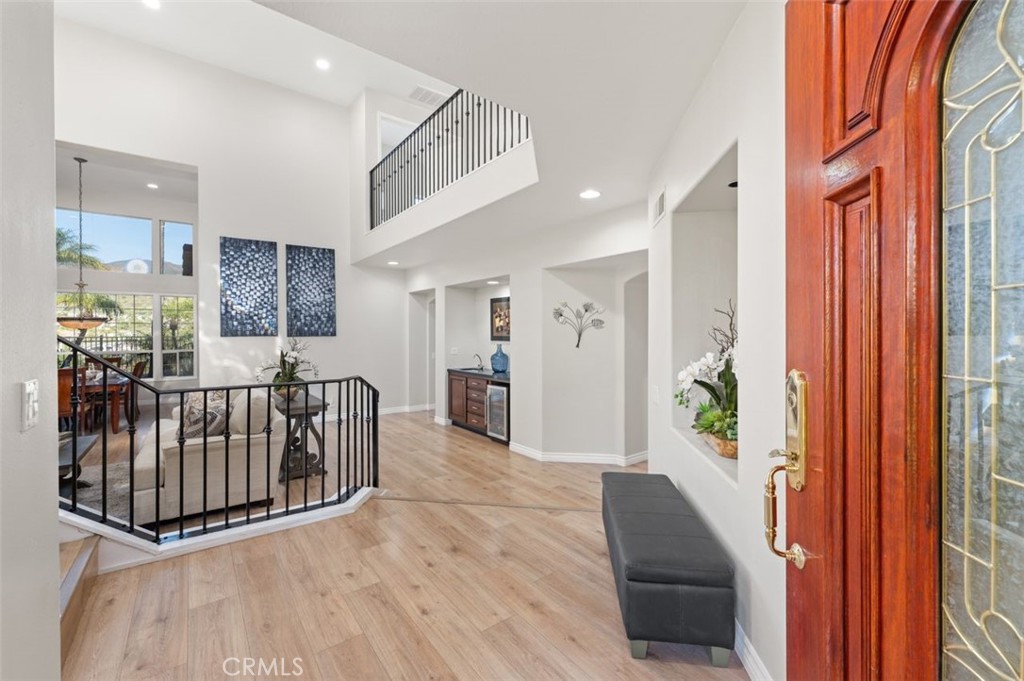 6 Beaconsfield