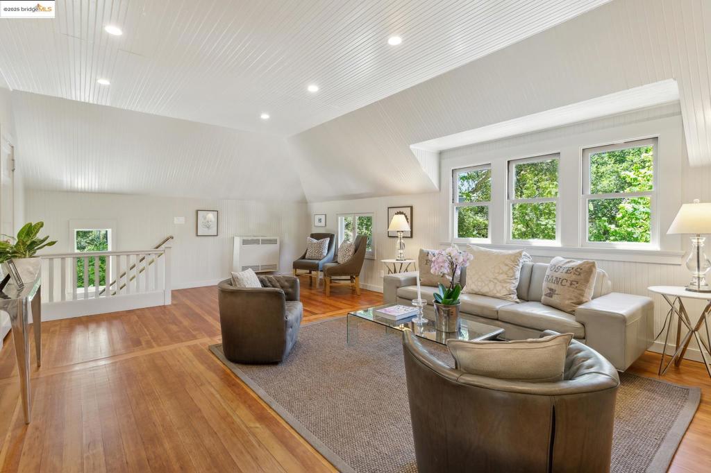 CENTRAL PIEDMONT - Residential