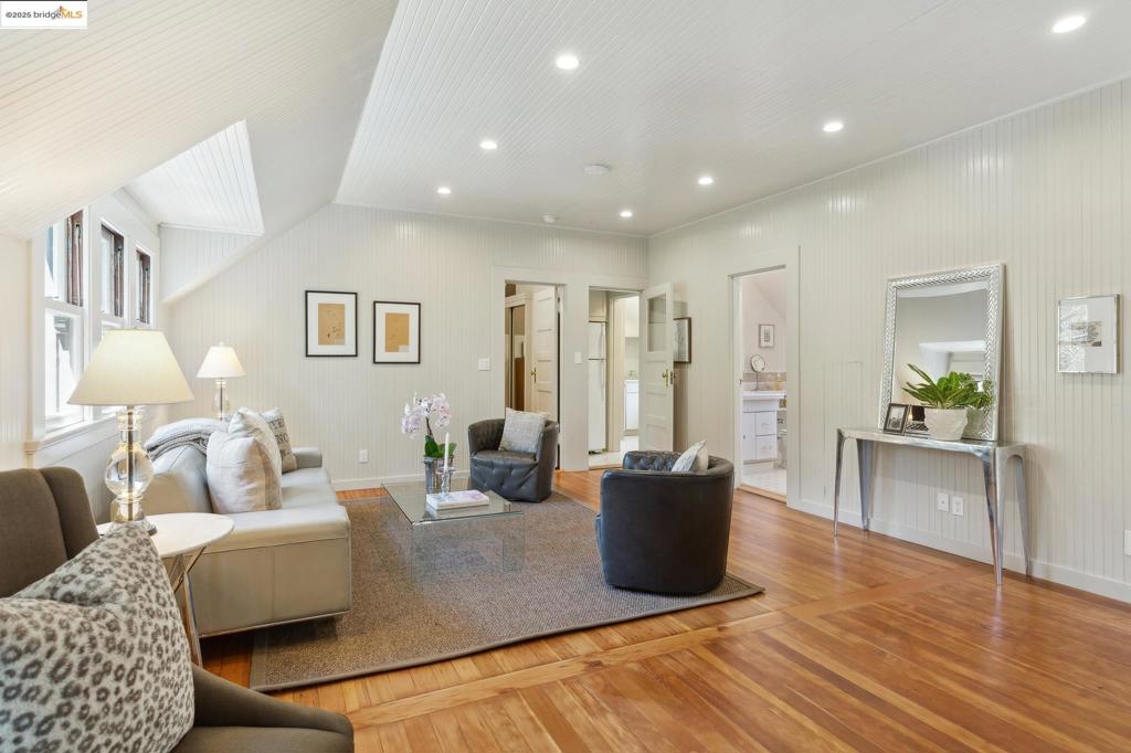 CENTRAL PIEDMONT - Residential