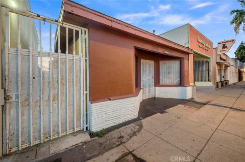 Photo of 5724 E Beverly Boulevard, Los Angeles, CA 90022 (MLS # SR26060155)