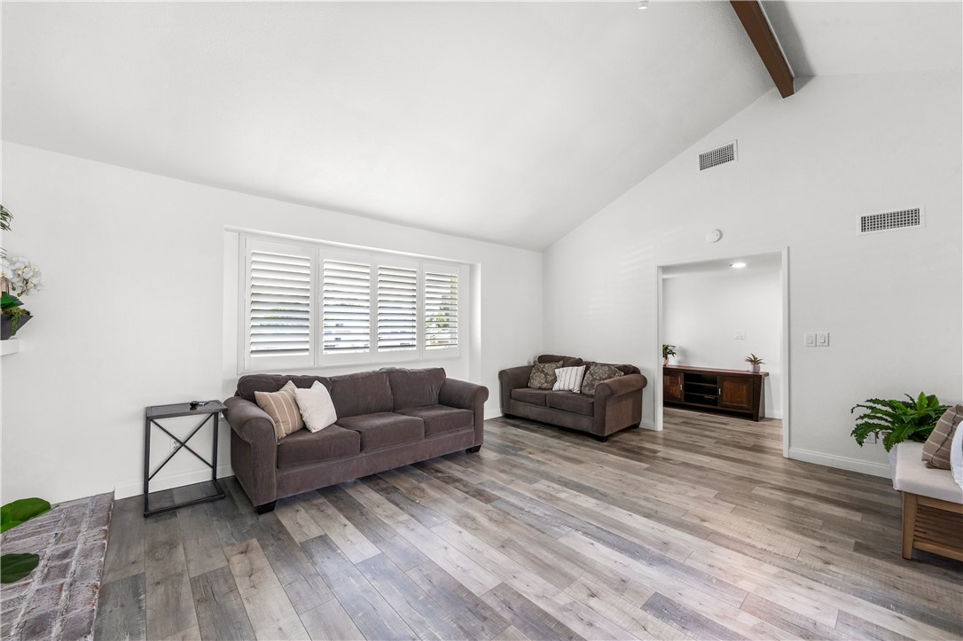 11631 New Zealand Street