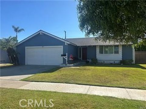 11631 New Zealand Street Cypress CA 90630