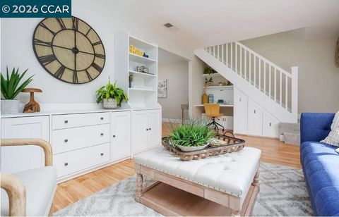 Photo of 3272 Marlene Dr Dr, Lafayette, CA 94549 (MLS # 41128623)