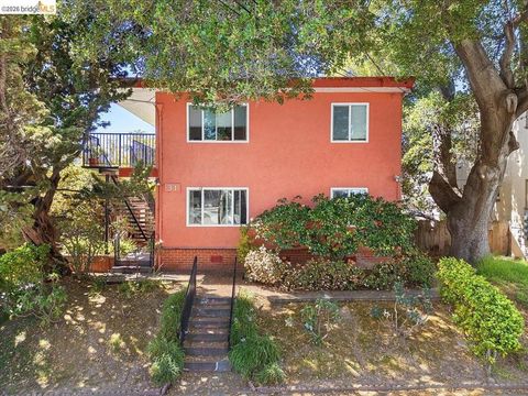 Photo of 31 Croxton Ave Ave, Oakland, CA 94611 (MLS # 41129995)