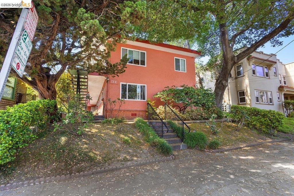31 Croxton Ave