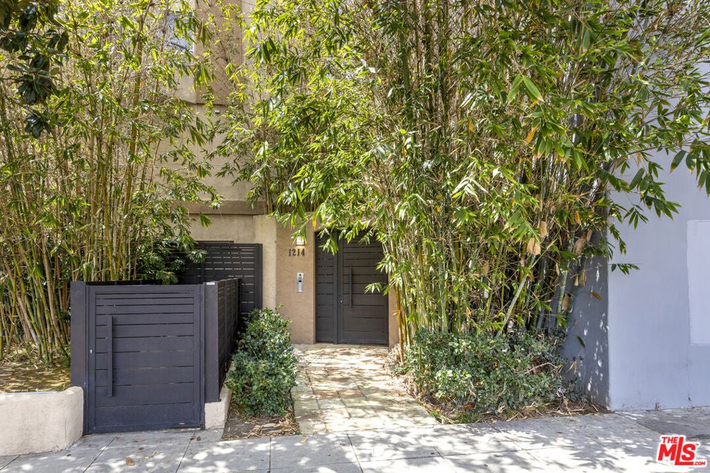 1214 14th Street 203