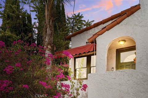 Photo of 2123 Branden Street, Los Angeles, CA 90026 (MLS # SR25259837)