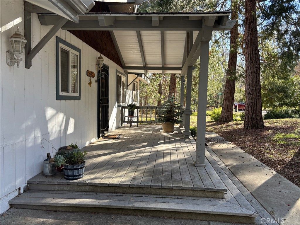 Photo of 2458 Coachman Rd, Mariposa, CA 95338 (MLS # MP25277828)