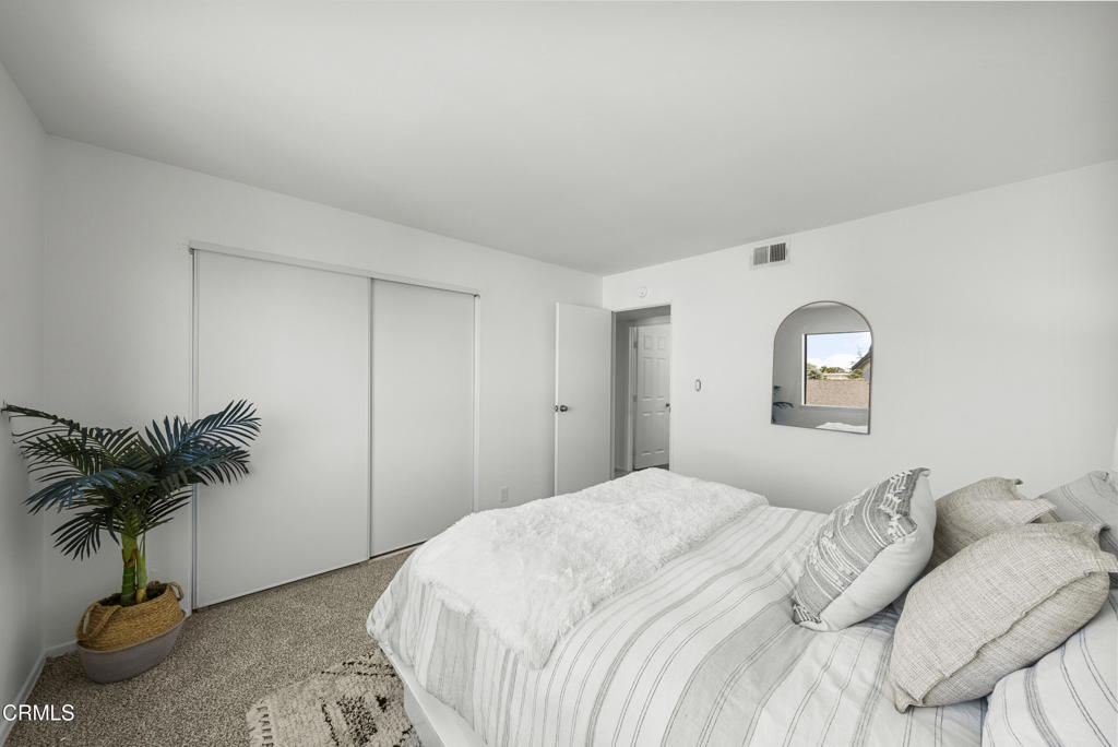 La Grange Village 2 - 188302 - Residential