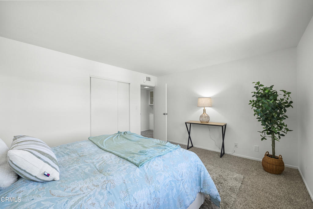 La Grange Village 2 - 188302 - Residential