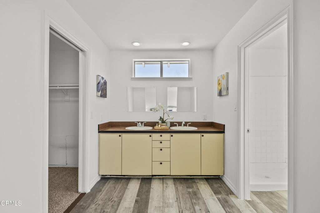 La Grange Village 2 - 188302 - Residential