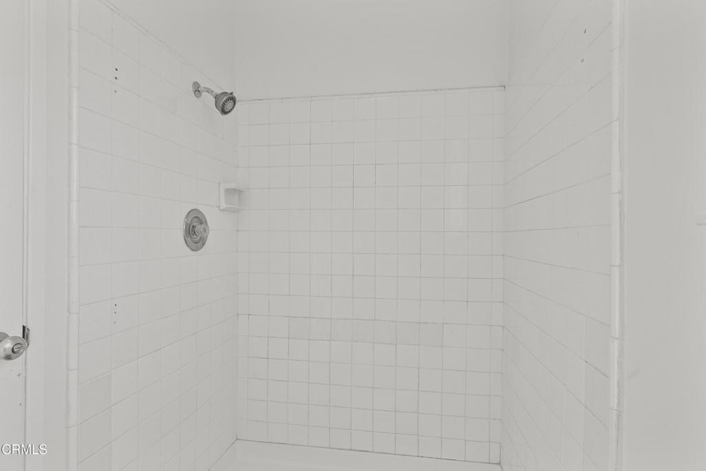 La Grange Village 2 - 188302 - Residential