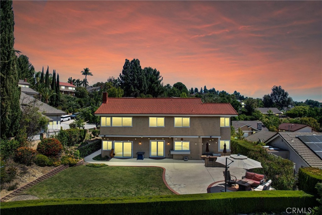 1761 Paseo Granada