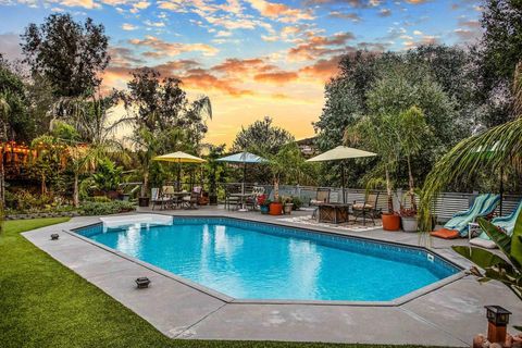 2368 Palo Danzante Alpine CA 91901