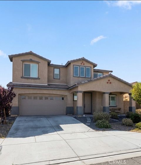 Photo of 16137 Hamilton Court, Victorville, CA 92394 (MLS # AR26127077)