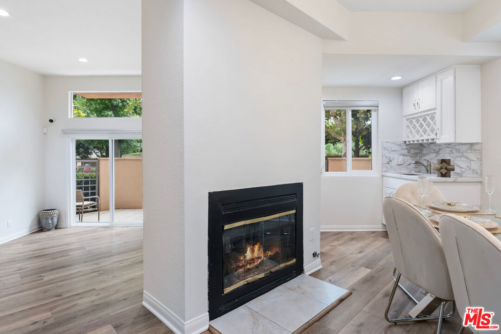 Properties 1 18730 Hatteras Street 25