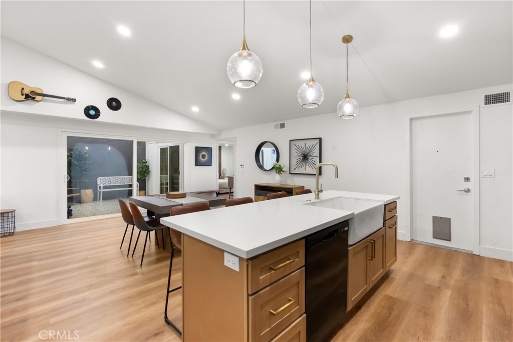 Broadmoor Exclusives (BE) - Residential