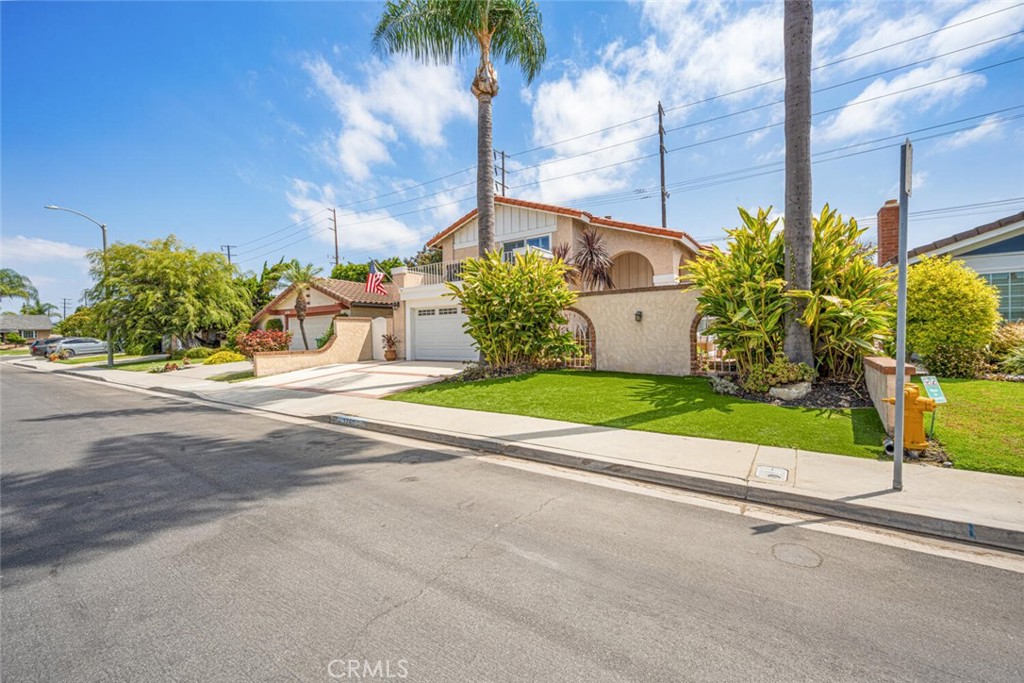 3260 Lilly Avenue