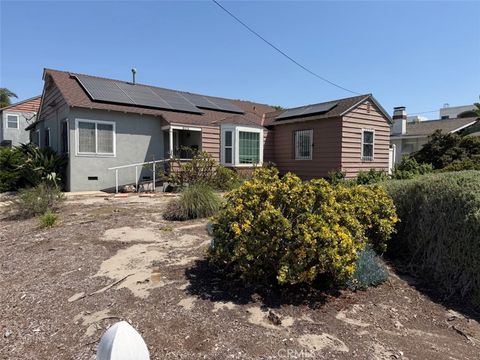 Photo of 803 E La Palma, Inglewood, CA 90301 (MLS # SR26074635)