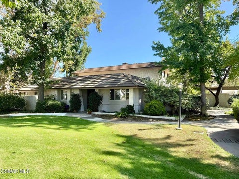 Photo of 2834 Instone Court, Westlake Village, CA 91361 (MLS # 226004242)