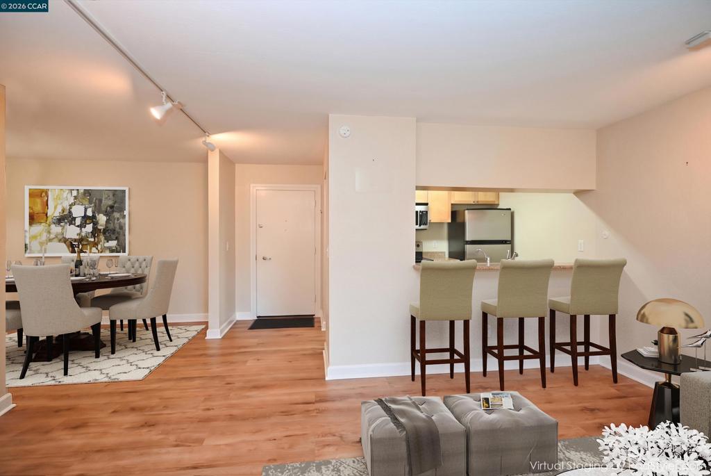 1087 Murrieta Blvd 140