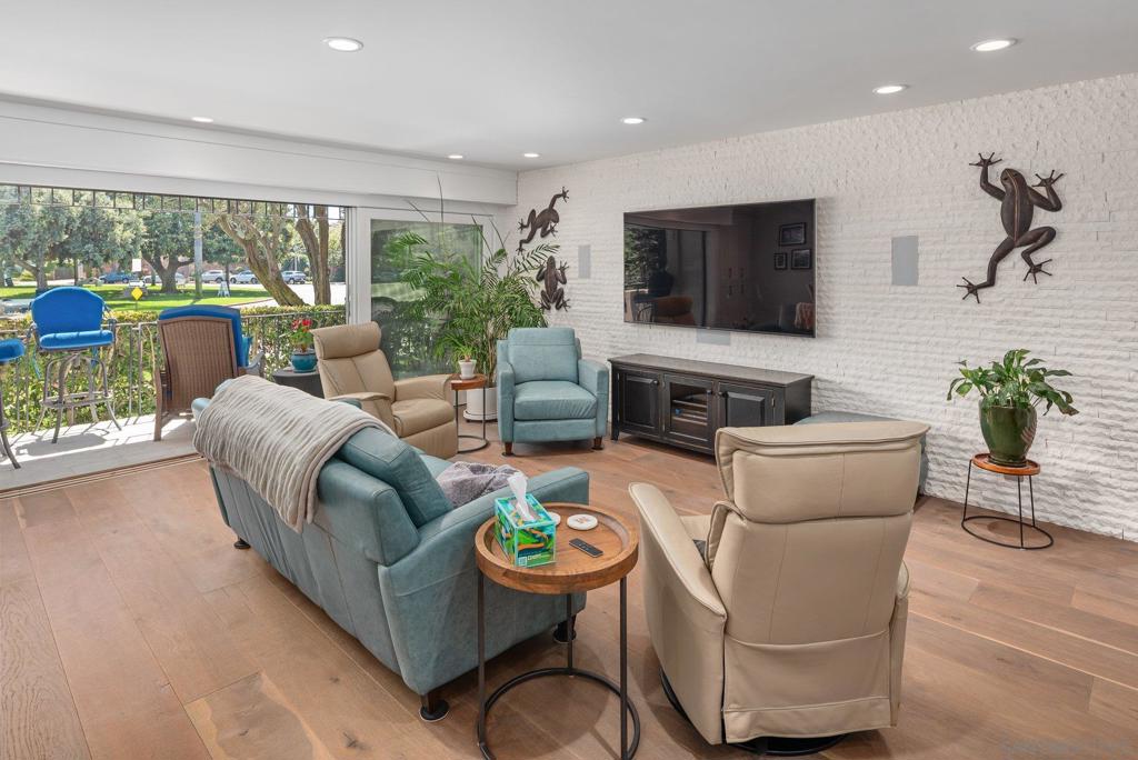 Coronado Village - Residential