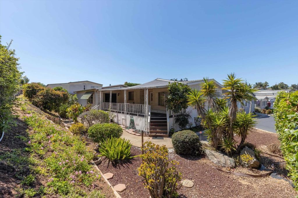 1175 La Moree Road 10