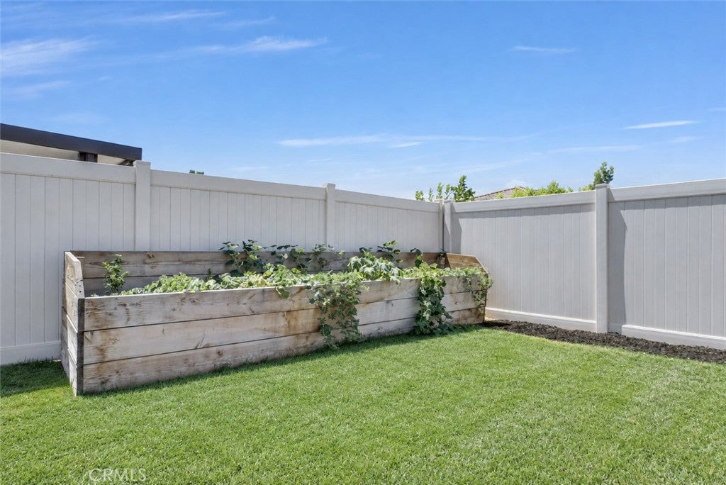 25913 Hollow Point Court