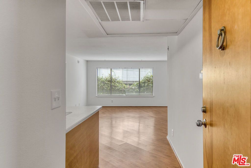 Photo of 2121 Beloit Avenue #107, Los Angeles, CA 90025 (MLS # 25571067)