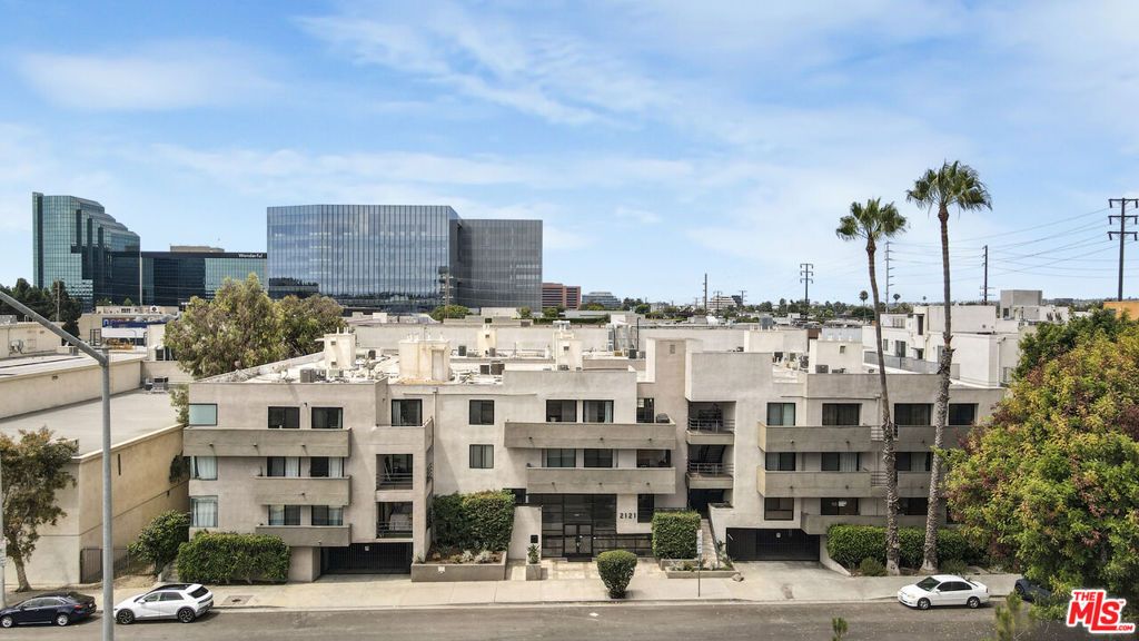 Photo of 2121 Beloit Avenue #107, Los Angeles, CA 90025 (MLS # 25571067)