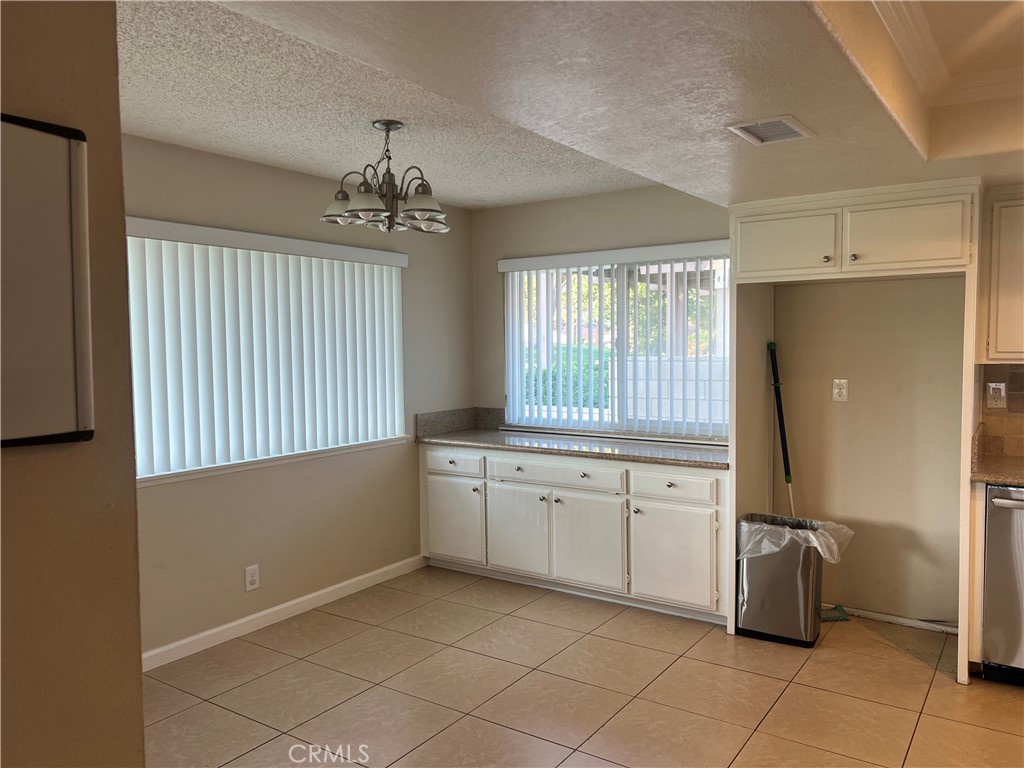 14884 Fireside Lane