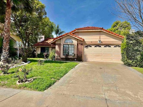 45539 Gleneagles Court Temecula CA 92592