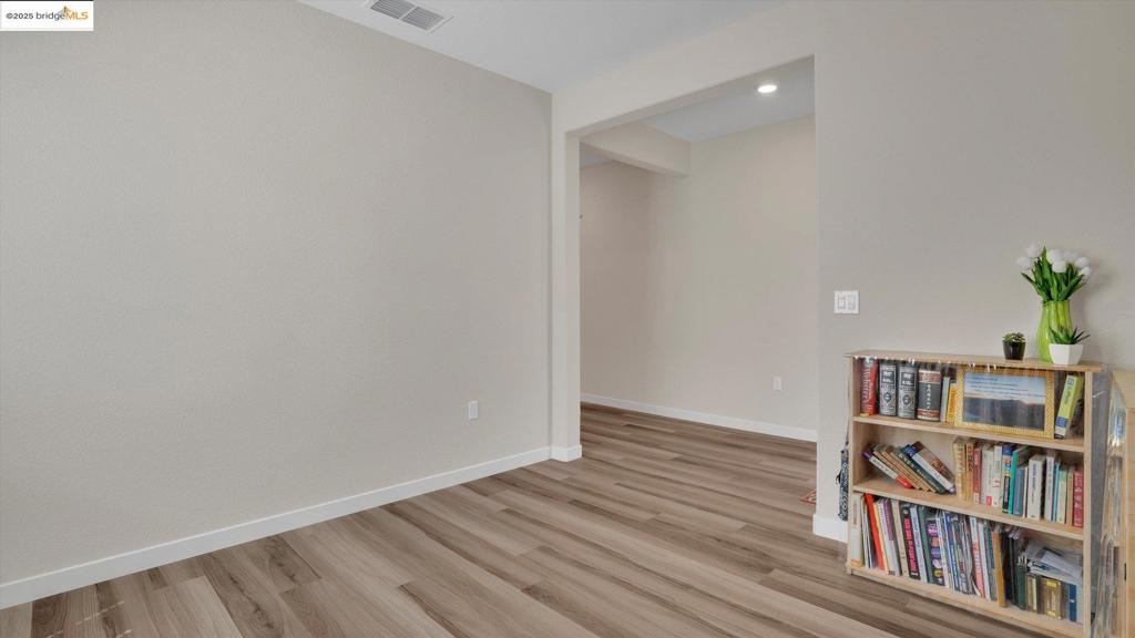 SUMMIT - Residential